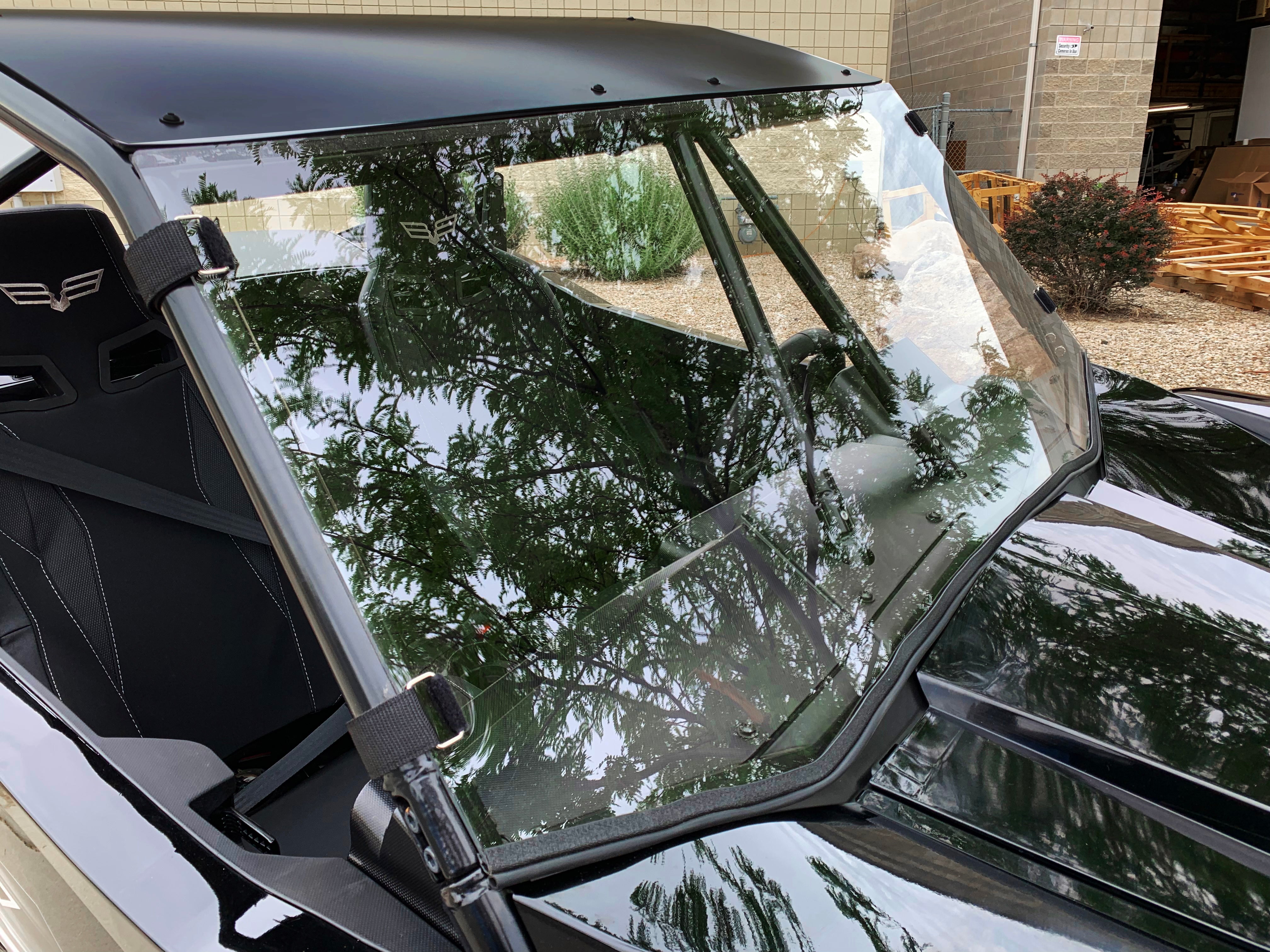 Wildcat XX Full Polycarbonate Windshield with Quick Straps